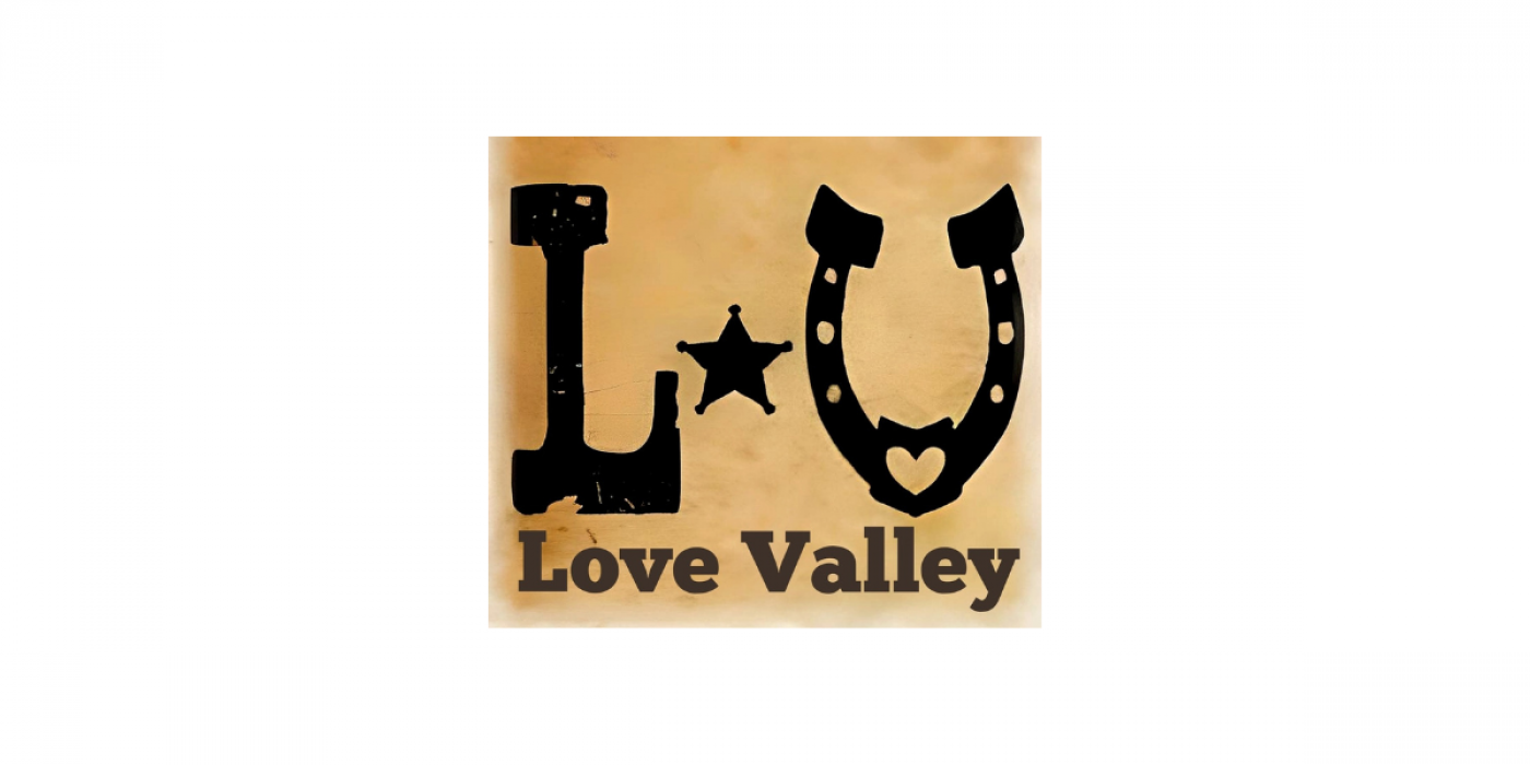 Love Valley at Sandbar cb