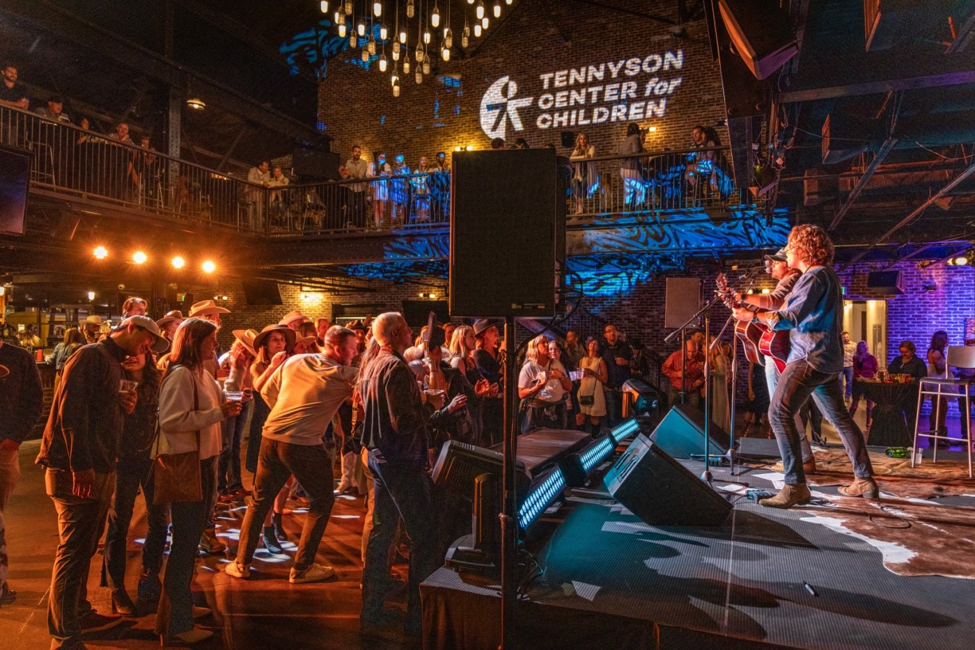 Tennyson Center Mile High Q & Groove