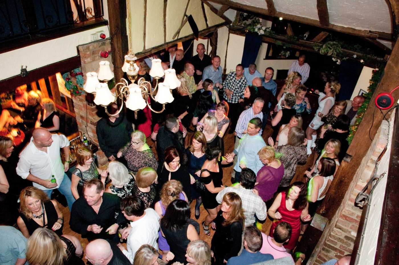 EPPING, ESSEX. Over 35's-65's+ Party for Singles & Couples- FRI 5 SEPT