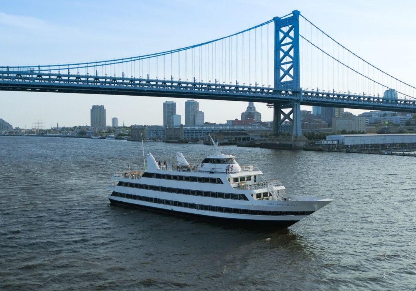 City Cruises Philadelphia Lunch Cruise for the Navy & Marine Corps\u2019