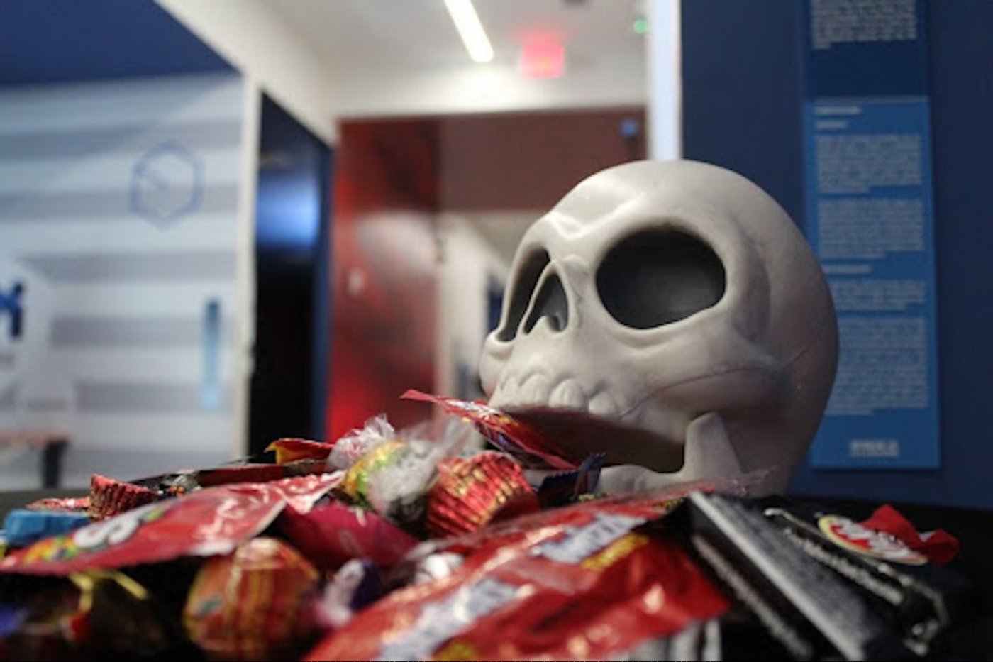 Trick or Treating at Museum of Illusions Philadelphia