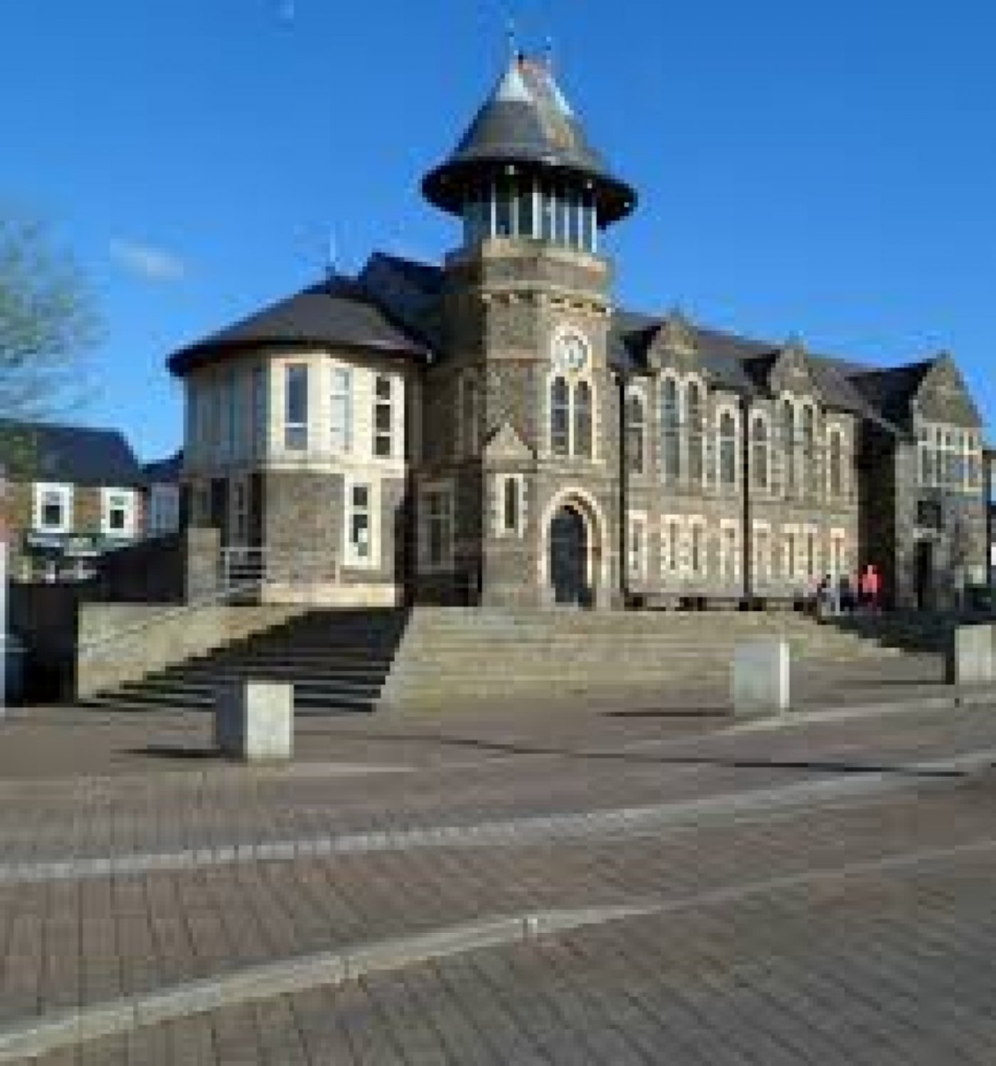 Caerphilly Jewellery Buying In Event With Gerrards Auction Rooms No Tickets Needed