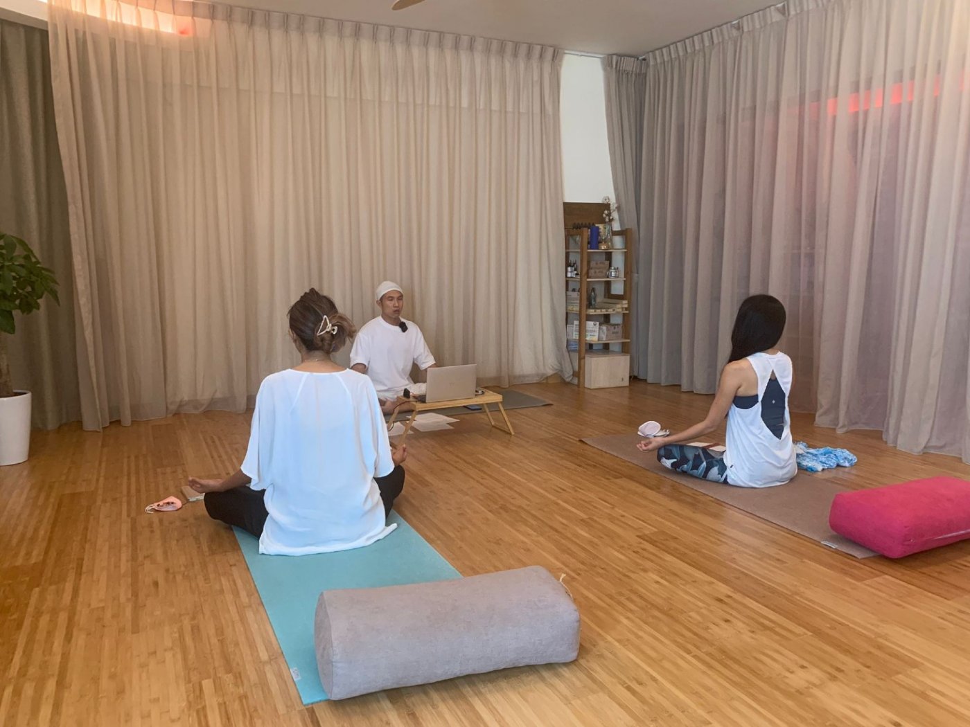 Friday Night Kundalini Yoga: Ignite Your Inner Light