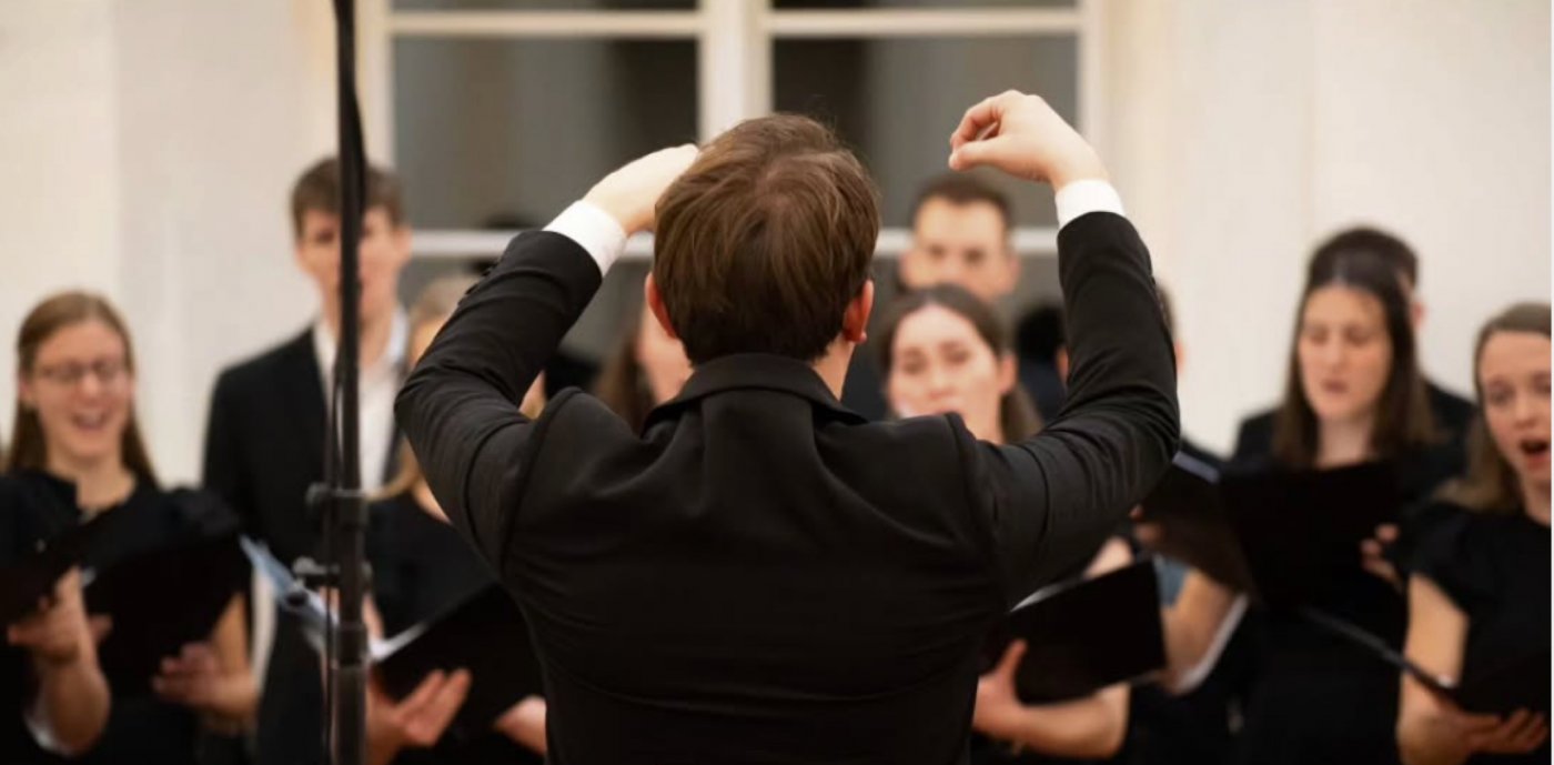 BO\u017dI\u0106NI KONCERT BARO\u010cNE GLASBE