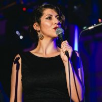 L\u00facia Magalh\u00e3es